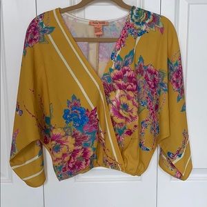 Flying Tomato Floral Blouse